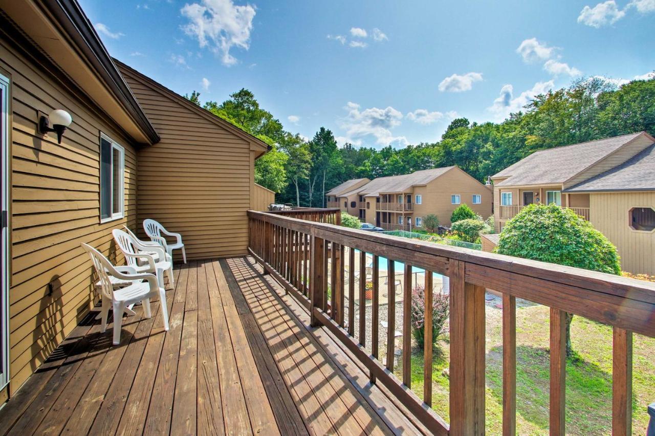 Lincoln Condo With Pool Access - 6 Mi To Loon Mtn! Exterior photo